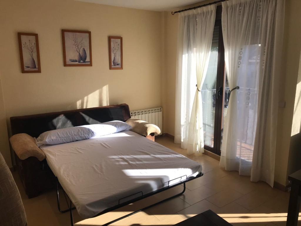 Apartamento La Paloma Las Navas Del Marques Luaran gambar